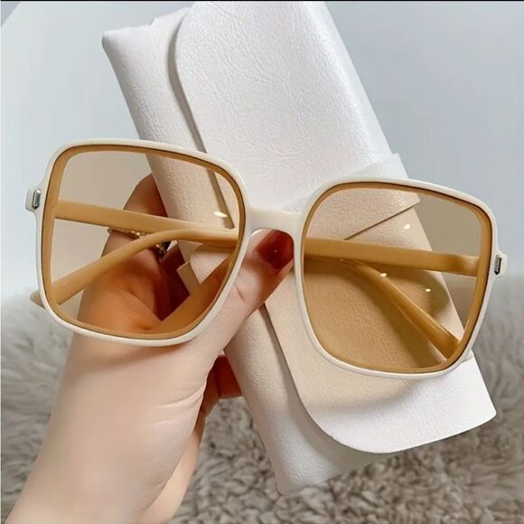 OVERSIZED LUXURY SUNGLASSES